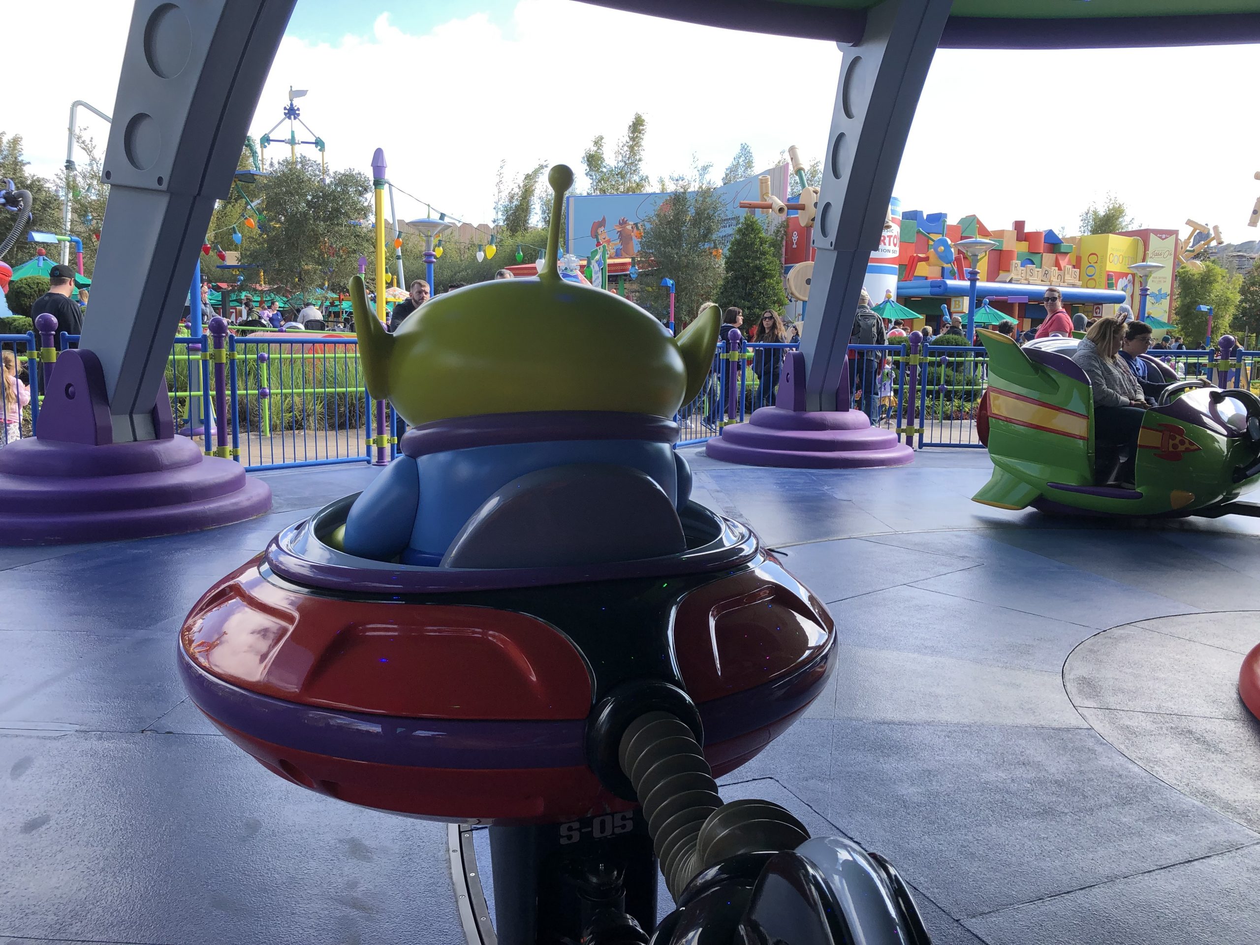 Alien Swirling Saucers in Hollywood Studios